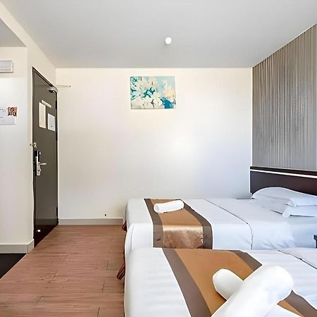 קוטה קינבלו Goldenhill Hotel מראה חיצוני תמונה