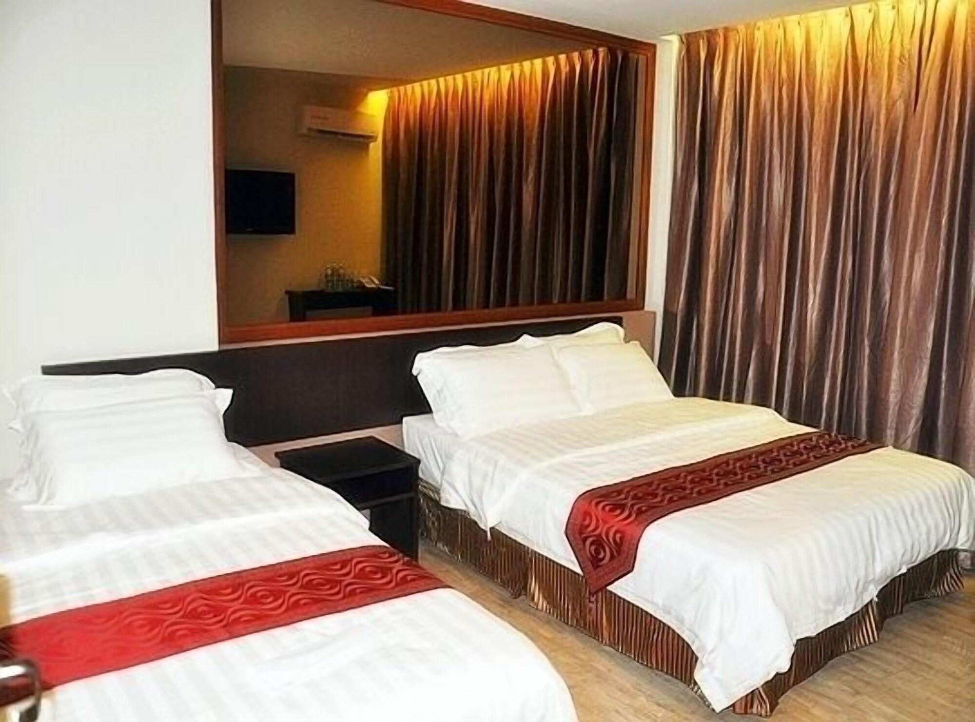 קוטה קינבלו Goldenhill Hotel מראה חיצוני תמונה