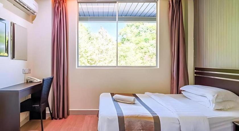 קוטה קינבלו Goldenhill Hotel מראה חיצוני תמונה