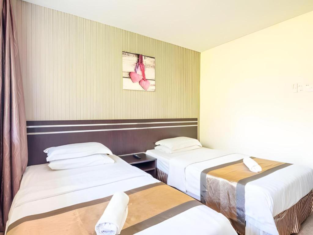 קוטה קינבלו Goldenhill Hotel מראה חיצוני תמונה