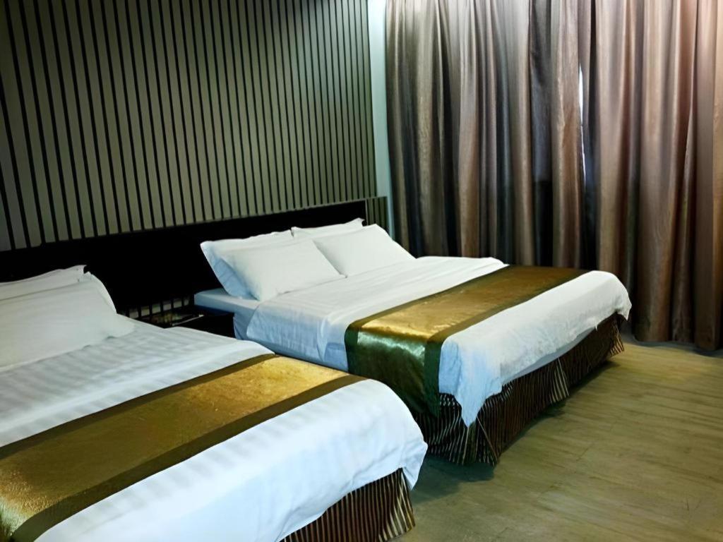 קוטה קינבלו Goldenhill Hotel מראה חיצוני תמונה