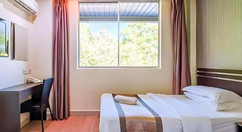 קוטה קינבלו Goldenhill Hotel מראה חיצוני תמונה